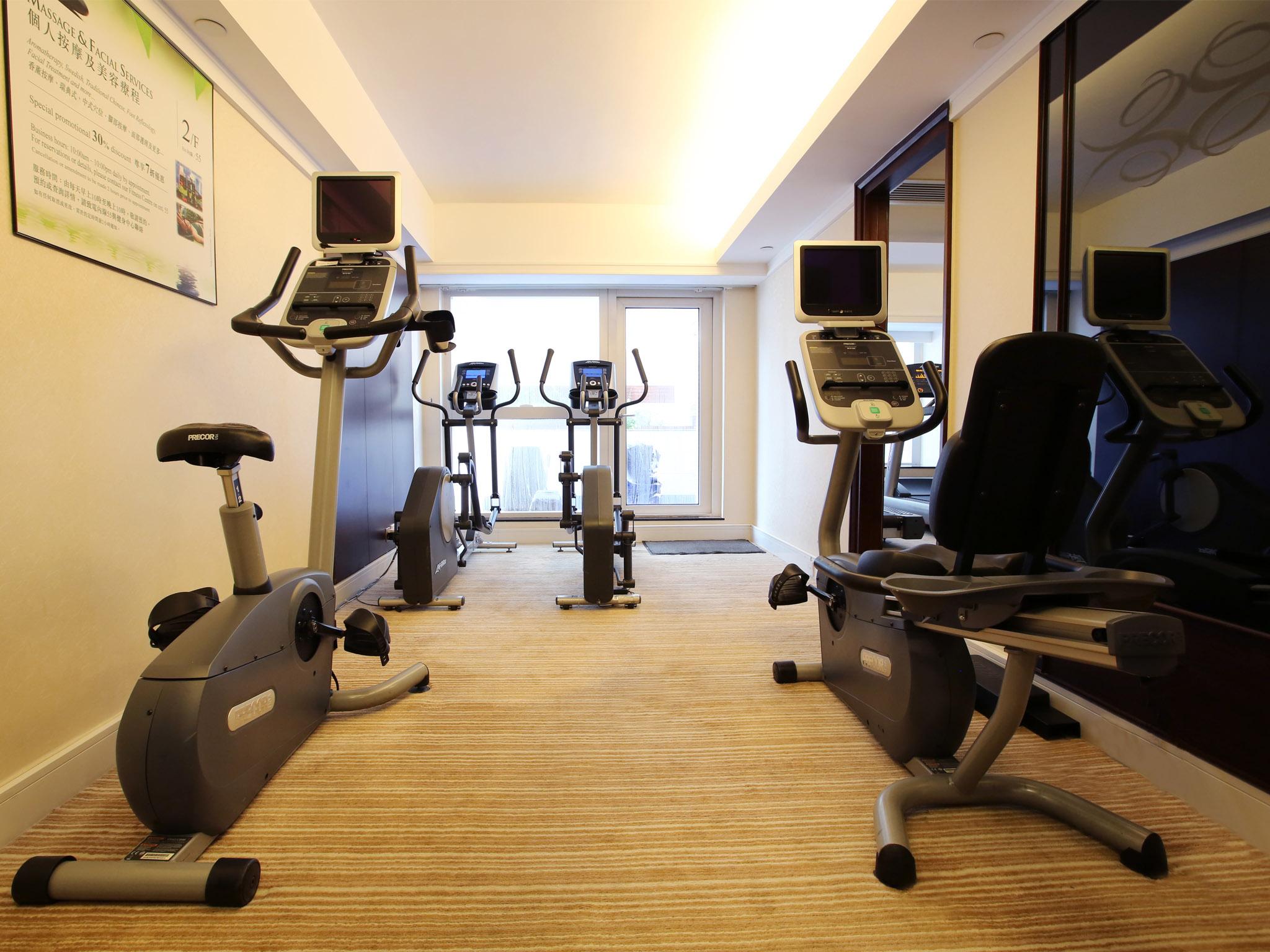 ฮาร์เบอร์ พลาซ่า 8 ดีกรีส์ Hotel ฮ่องกง ภายนอก รูปภาพ